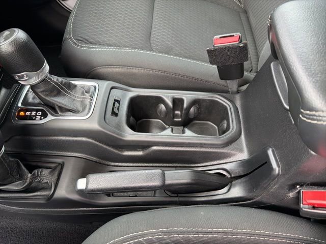 Used 2021 Jeep Wrangler Unlimited Sahara image 21