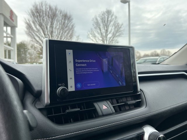 Used 2024 Toyota RAV4 XLE image 23