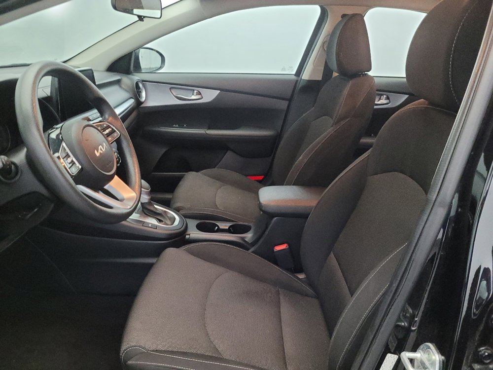 Used 2023 Kia Forte LXS image 17