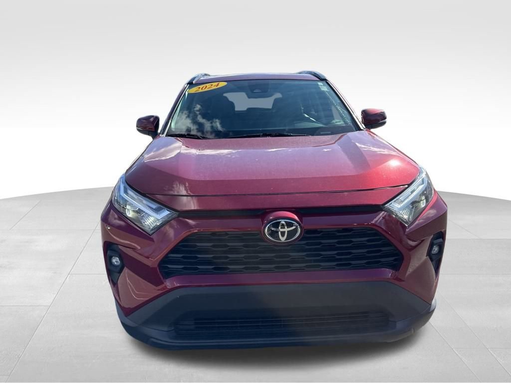 Used 2024 Toyota RAV4 XLE Premium image 2