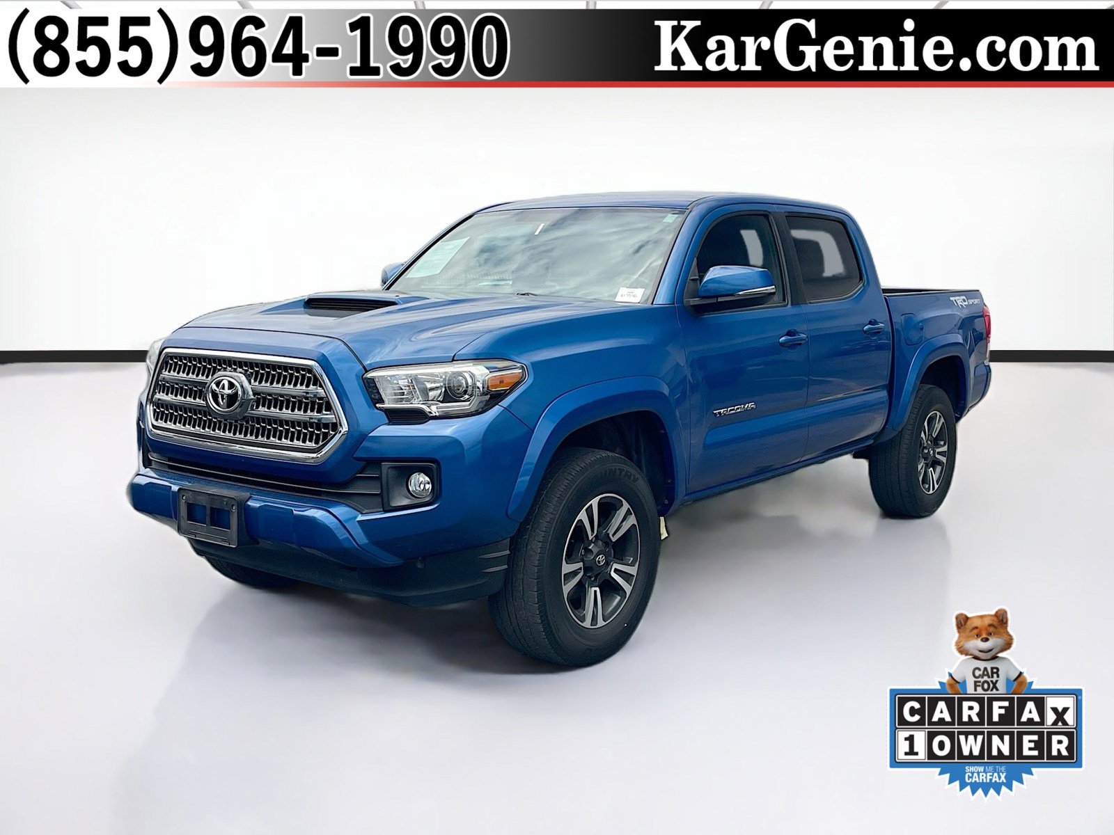 Used 2017 Toyota Tacoma TRD Sport w/ Tow Package RWD image 1