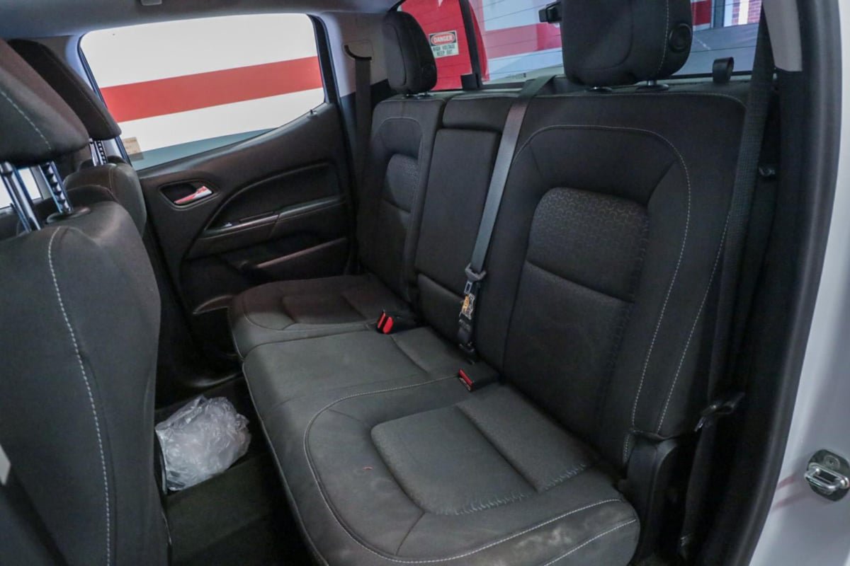 Used 2016 GMC Canyon SLE w/ SLE Convenience Package RWD image 13