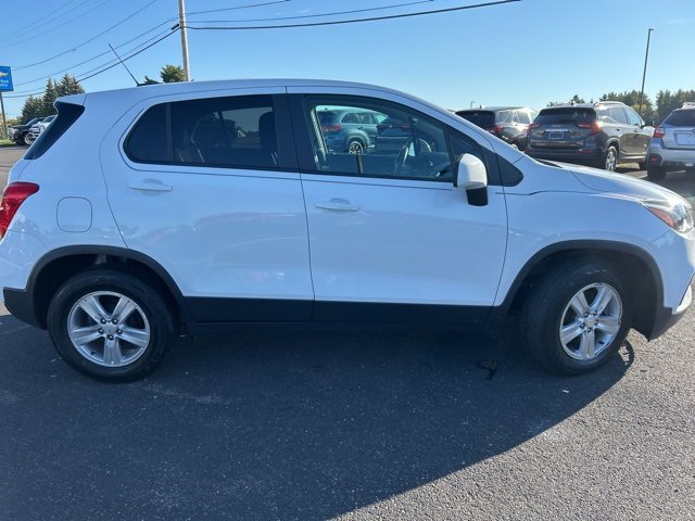 Used 2019 Chevrolet Trax LS image 8