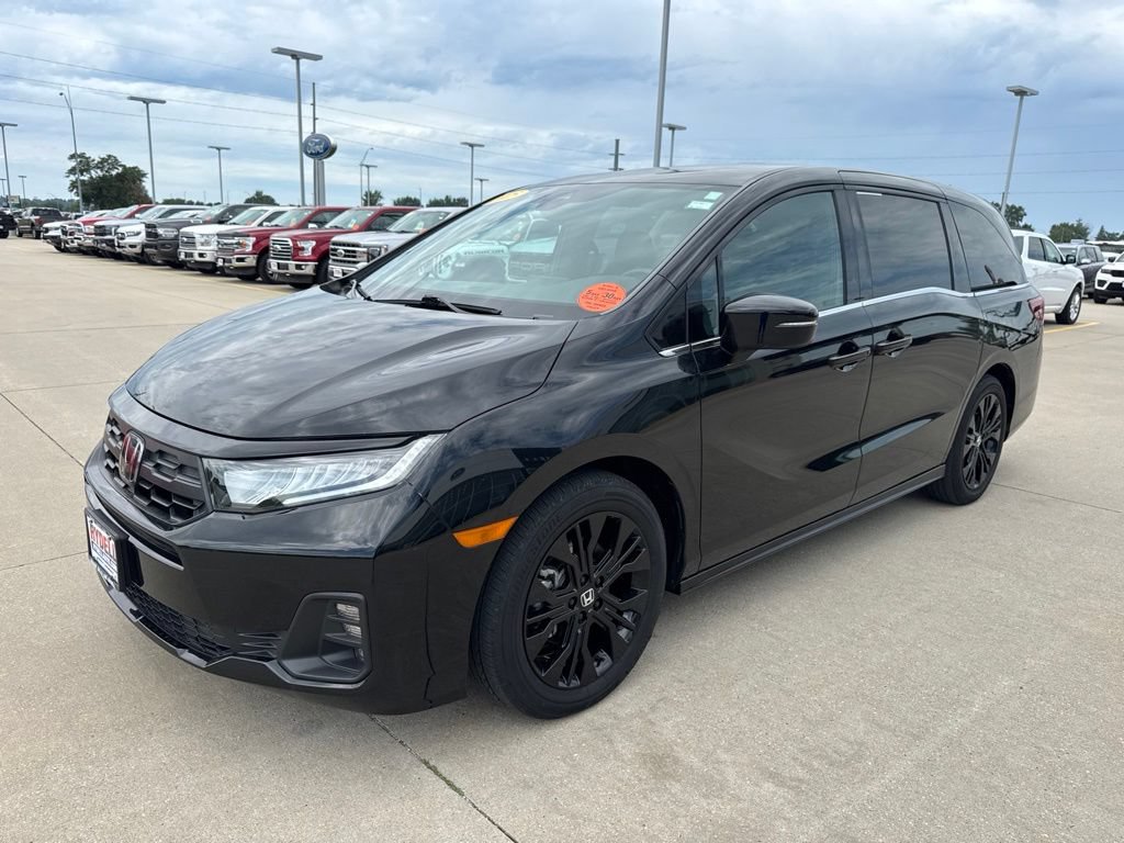 Used 2025 Honda Odyssey Sport-L image 27