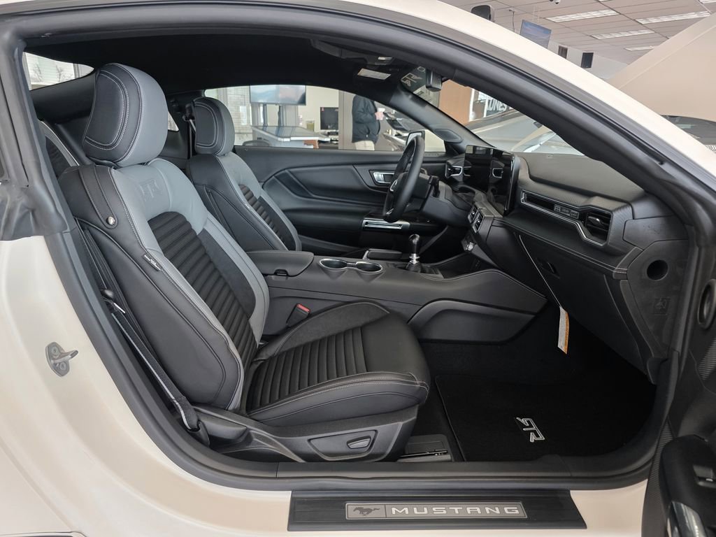 New 2025 Ford Mustang GT Premium w/ GT Performance Package image 38