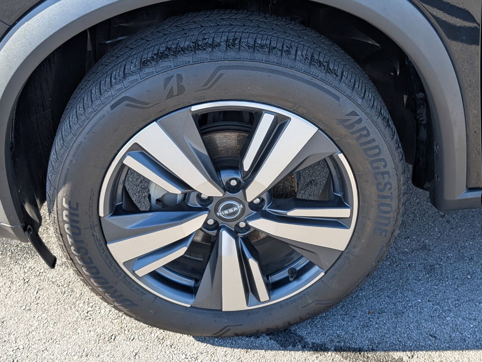 Used 2023 Nissan Rogue SL image 28