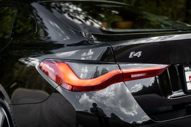 Used 2023 BMW i4 eDrive35 w/ Premium Package image 15