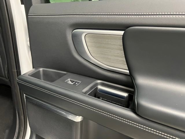 Used 2025 Ford Expedition Max Platinum AWD/4WD image 50