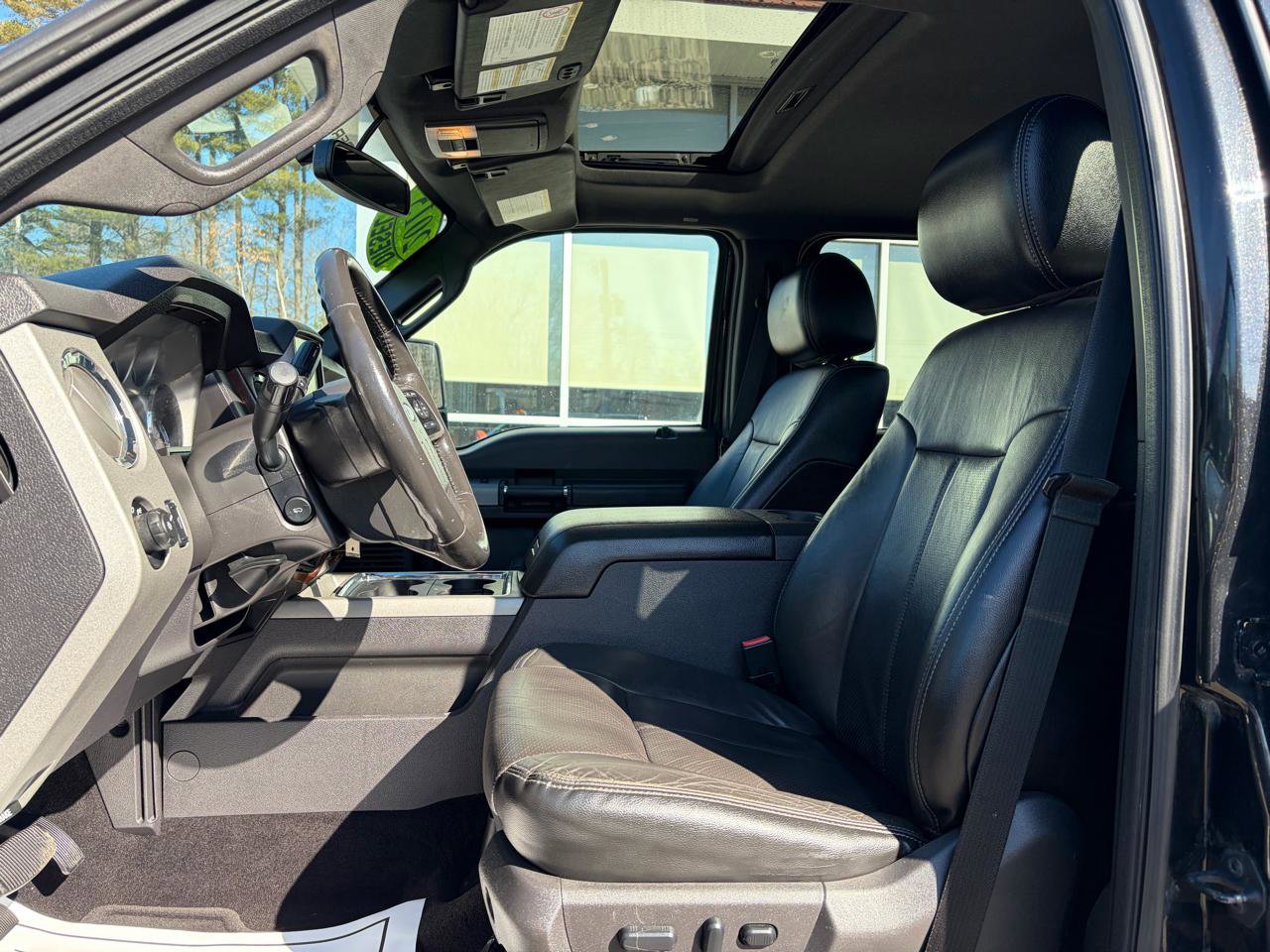 Used 2015 Ford F350 Lariat w/ Lariat Ultimate Package image 26