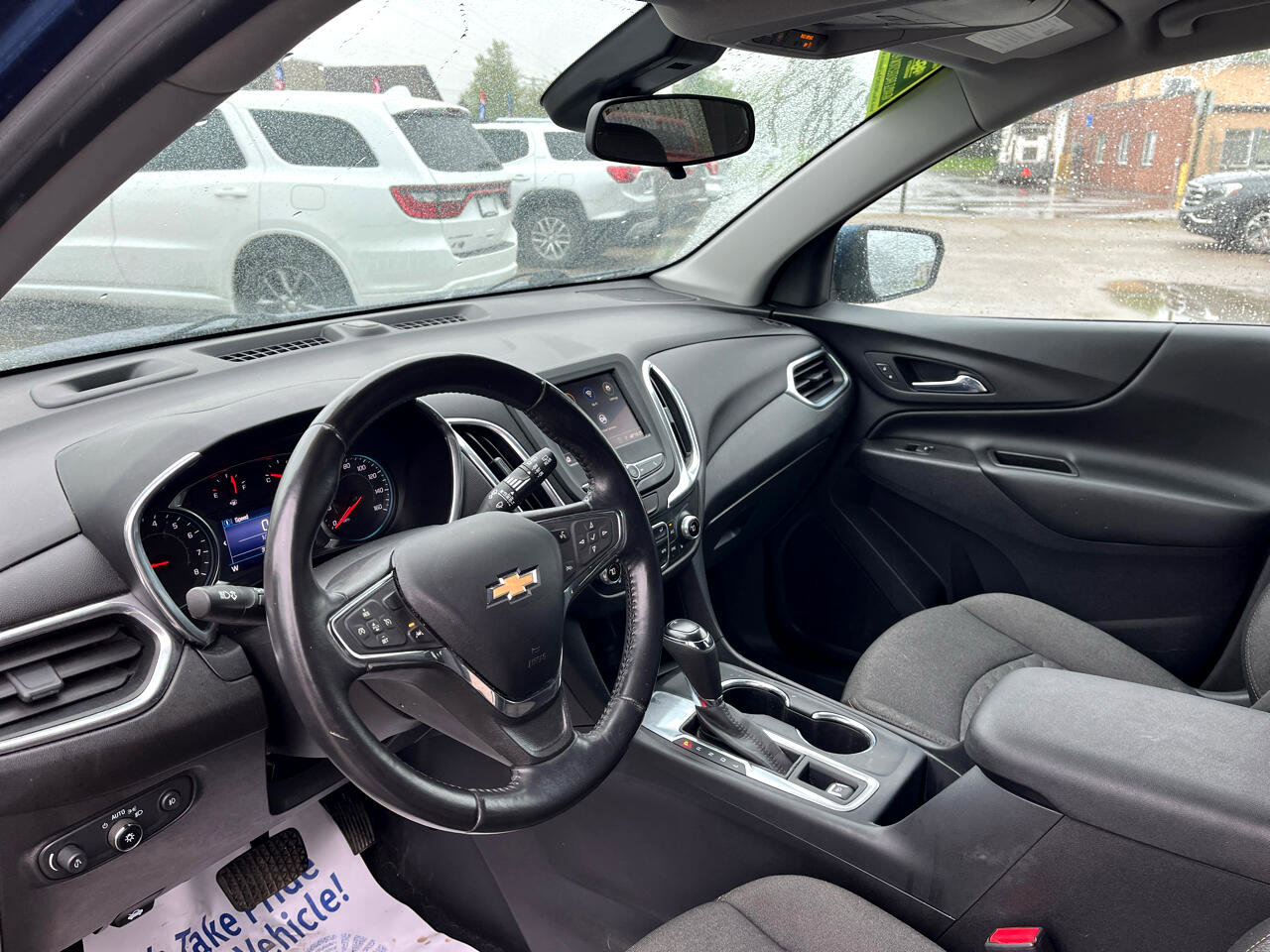 Used 2020 Chevrolet Equinox LT w/ Driver Convenience Package image 13