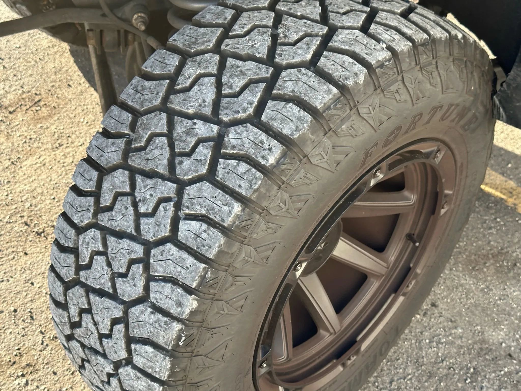 Used 2010 Ford F250 XLT image 9