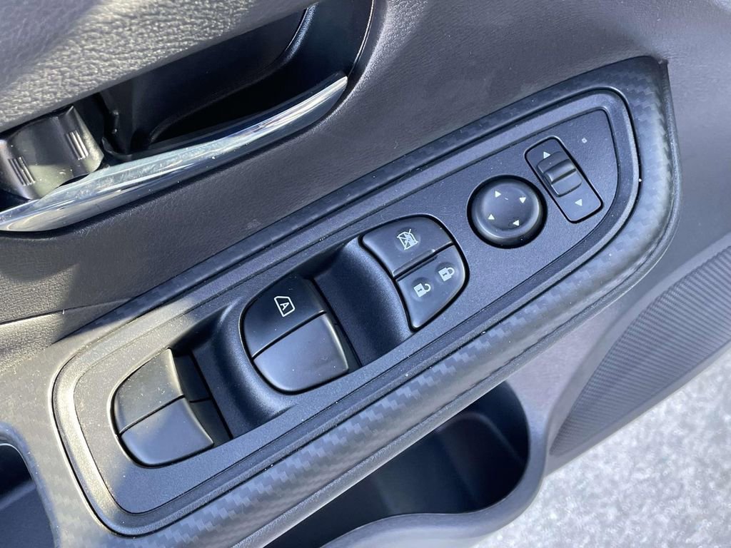 New 2025 Nissan Versa SV w/ Trunk Package image 16