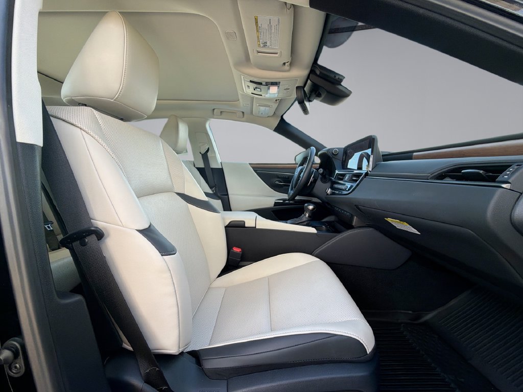 Certified 2024 Lexus ES 350 w/ Premium Package FWD image 16