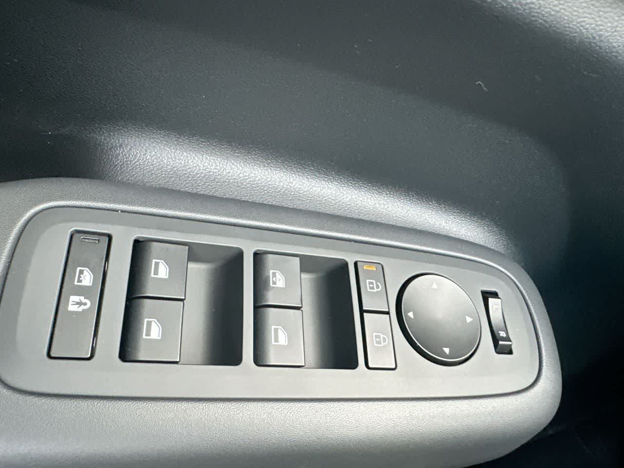 New 2026 Hyundai Santa Fe SE FWD image 17