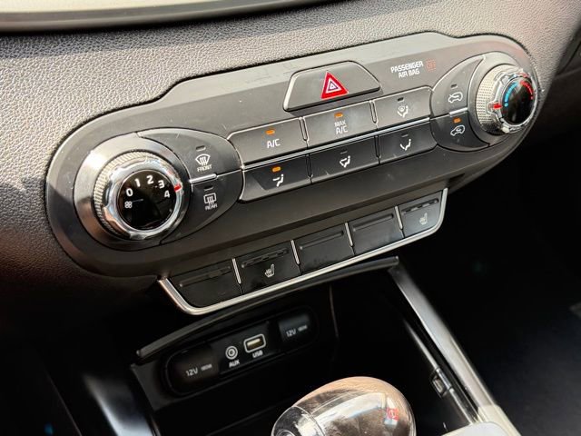 Used 2016 Kia Sorento LX w/ LX Convenience Package image 21