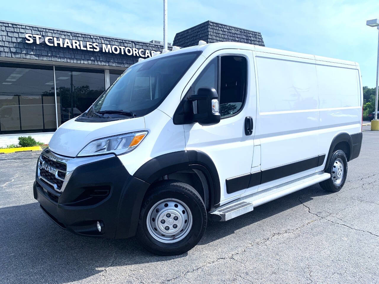 Used 2023 RAM ProMaster 2500 image 1