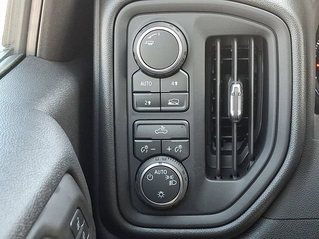 Certified 2026 Chevrolet Silverado 1500 W/T w/ WT Value Package AWD/4WD image 26