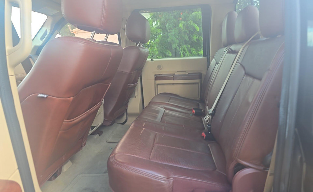 Used 2012 Ford F250 King Ranch w/ King Ranch w/Chrome Pkg AWD/4WD image 17