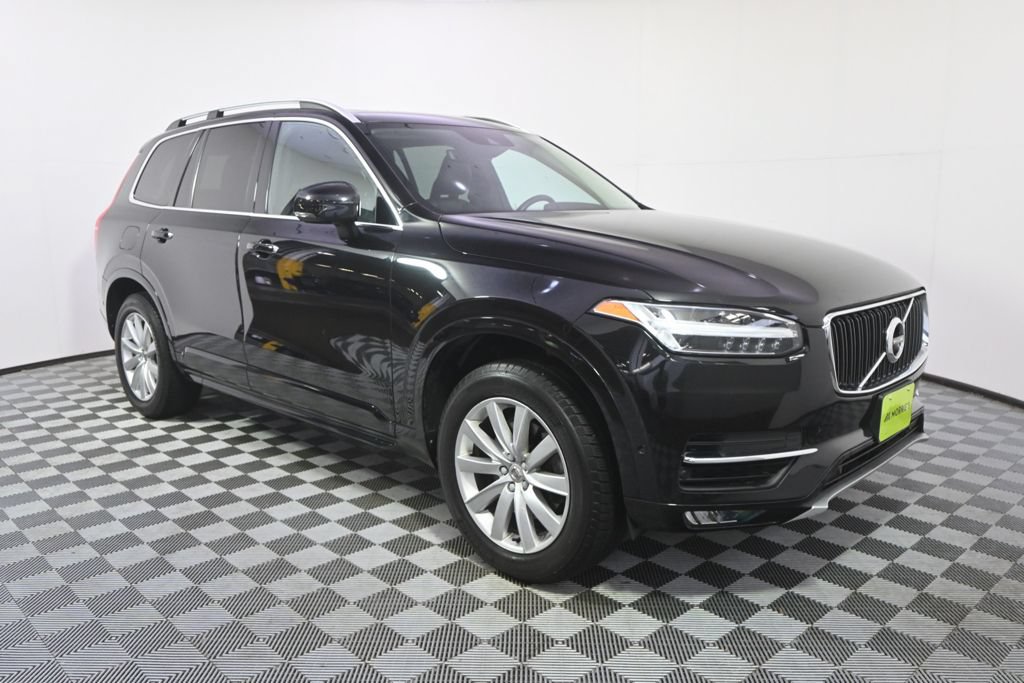 Used 2018 Volvo XC90 T5 Momentum w/ Convenience Package AWD/4WD image 8