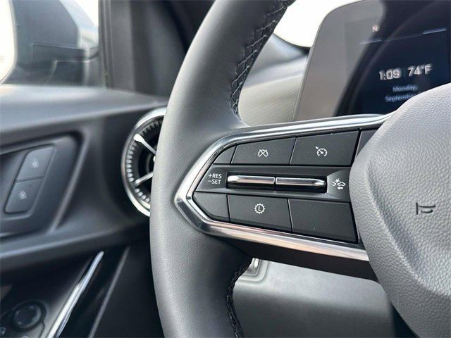 New 2026 Chevrolet Equinox LT w/ Convenience Package II image 23