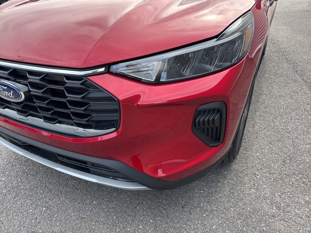 New 2025 Ford Escape ST-Line w/ Equipment Group 301A image 9