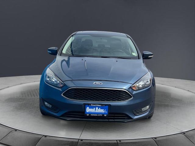 Used 2018 Ford Focus SEL w/ Cold Weather Package FWD image 8