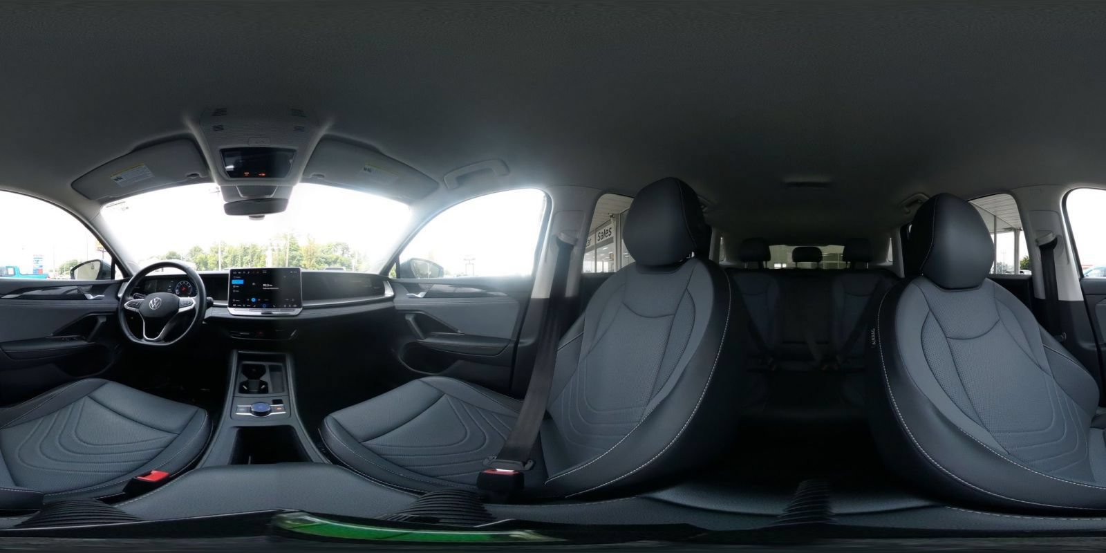 Used 2026 Volkswagen Tiguan SE FWD image 33
