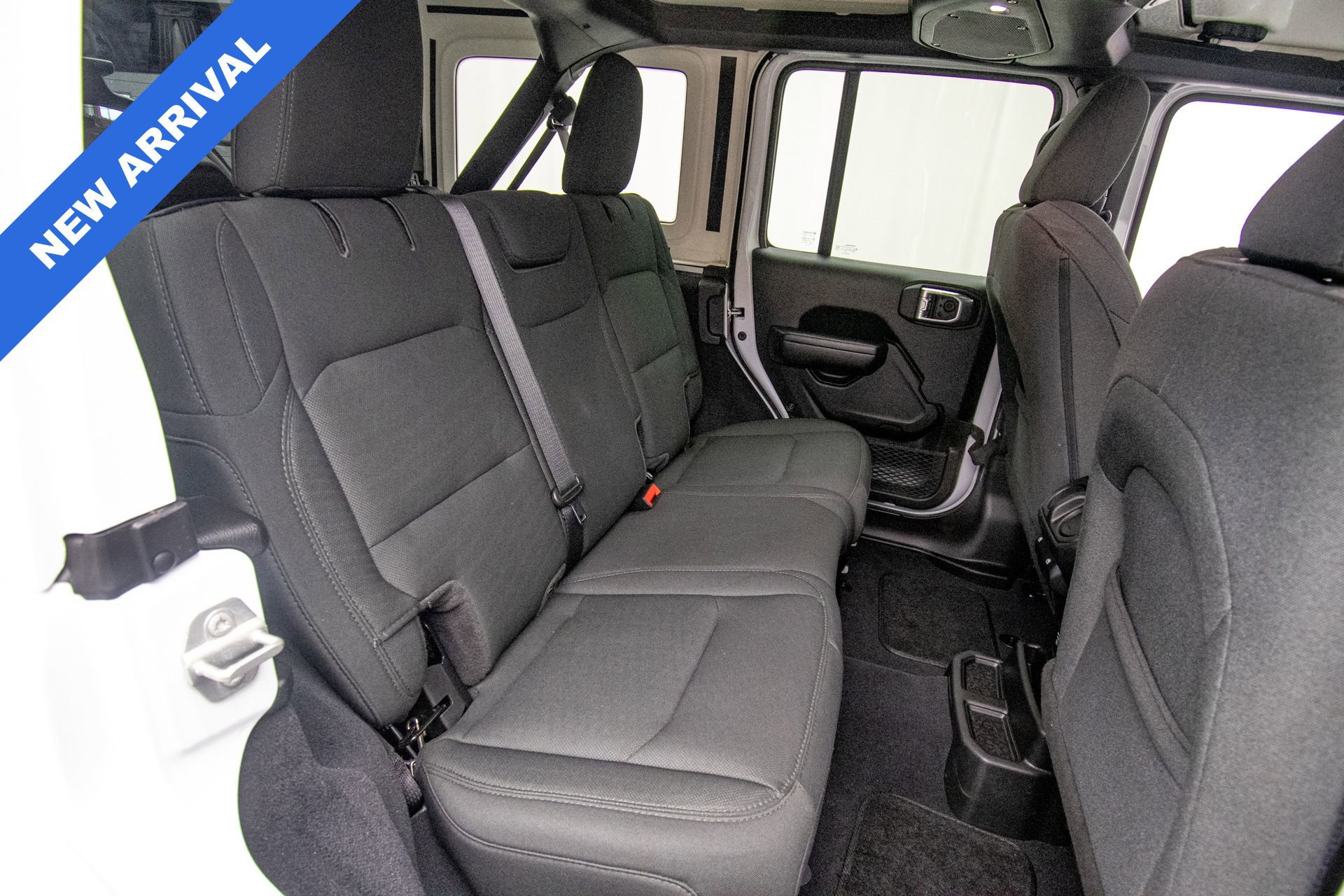 Used 2024 Jeep Wrangler Unlimited Rubicon image 23