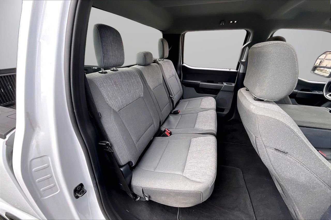 Used 2025 Ford F250 XLT image 23