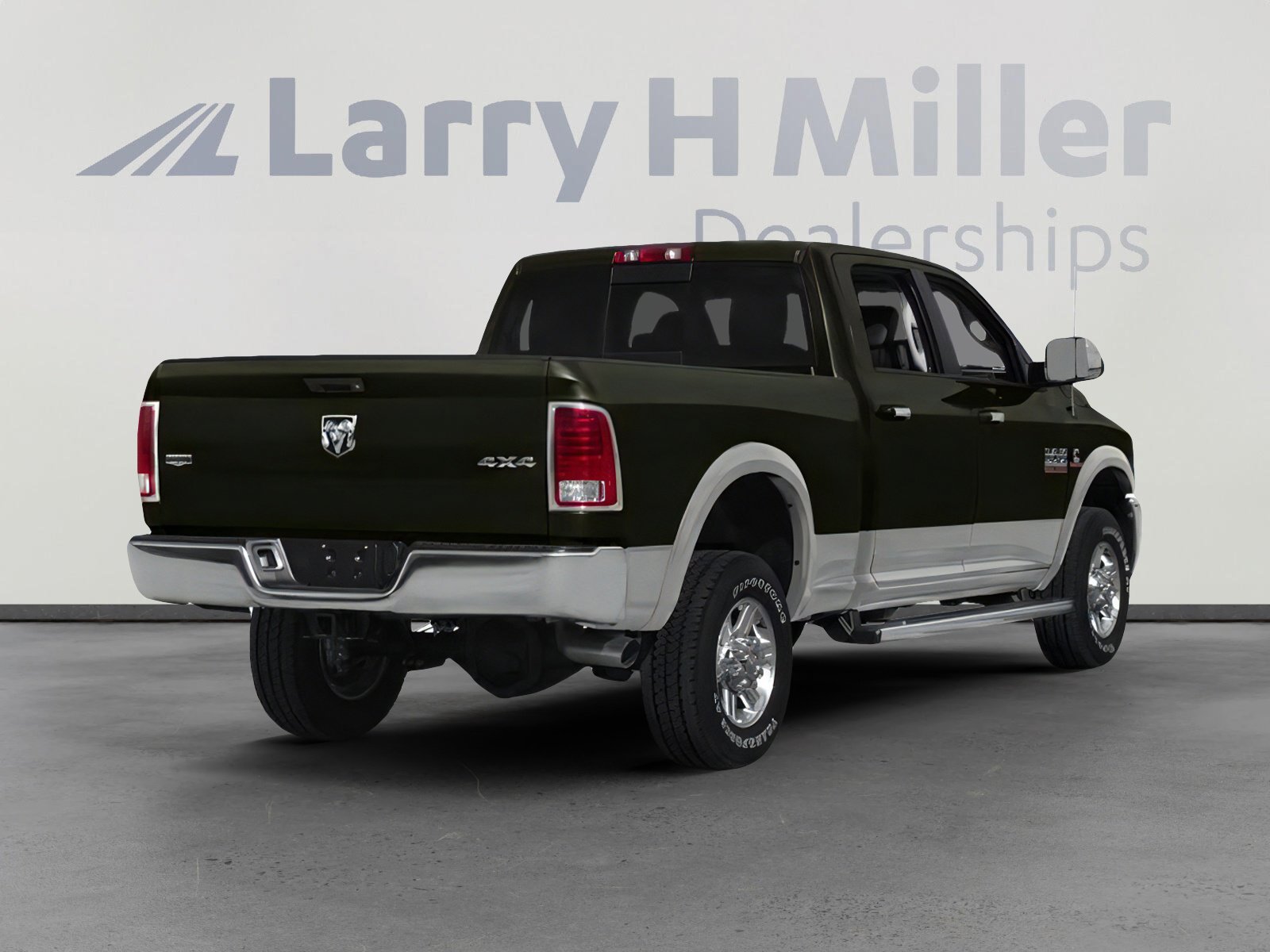 Used 2014 RAM 2500 Laramie w/ Convenience Group image 3