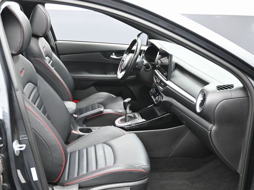 Used 2022 Kia Forte GT image 34