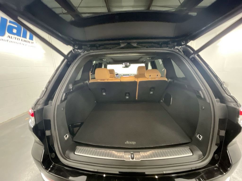 Used 2022 Jeep Grand Cherokee Summit image 27
