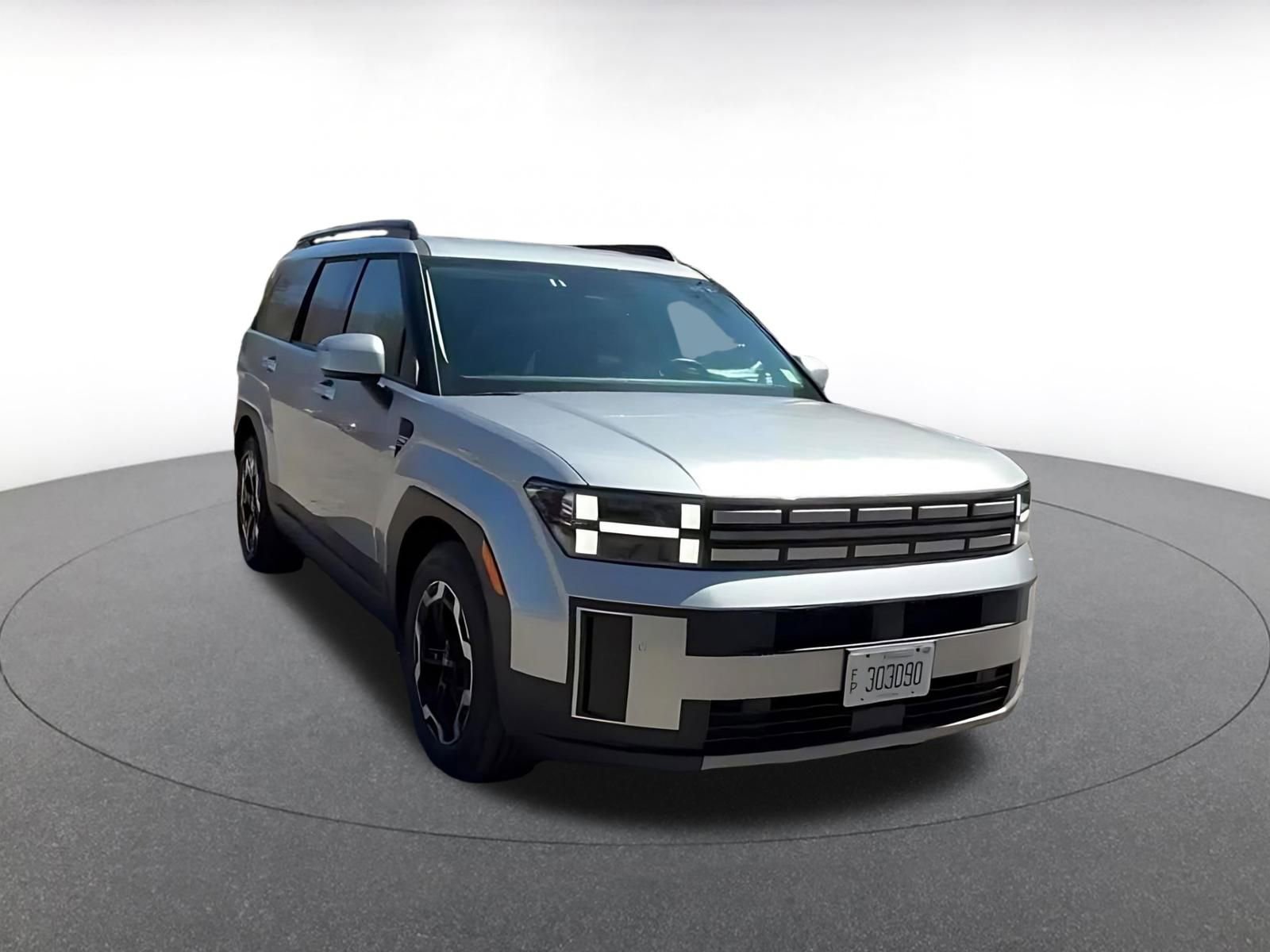 Used 2025 Hyundai Santa Fe SEL image 3