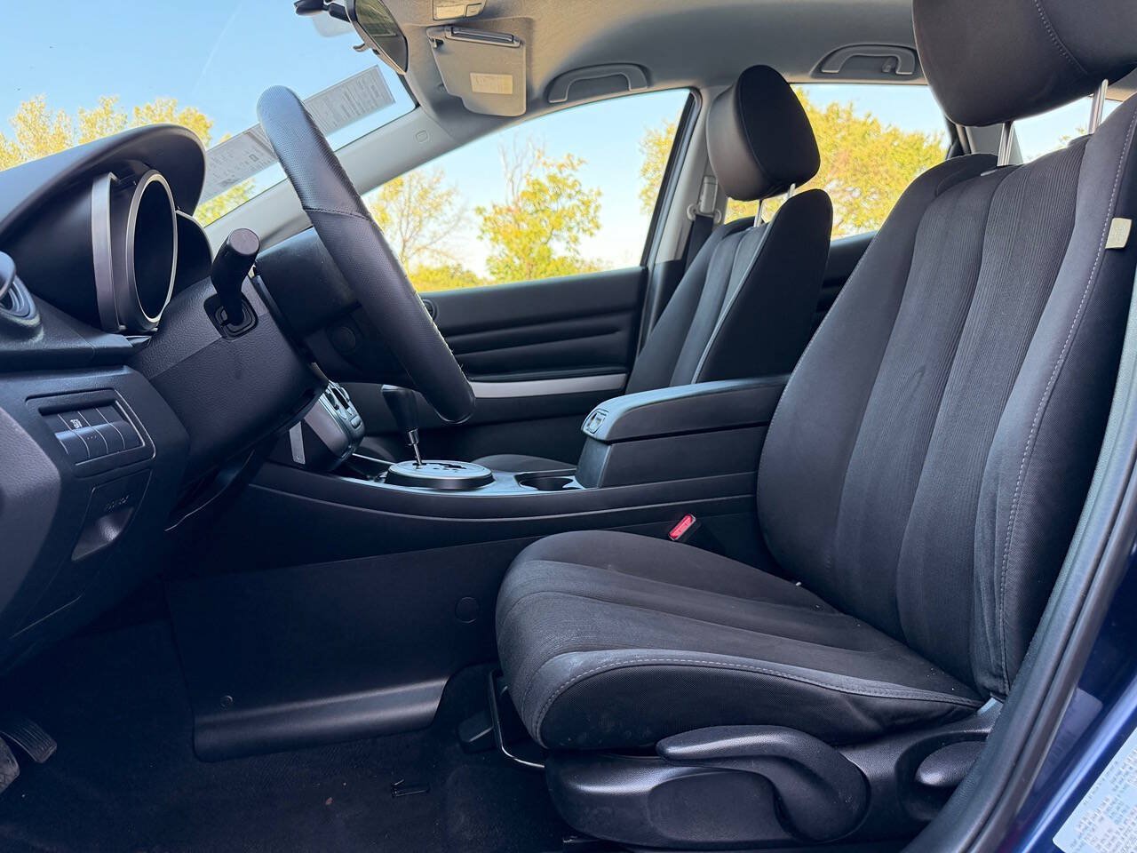 Used 2011 MAZDA CX-7 i SV FWD image 12