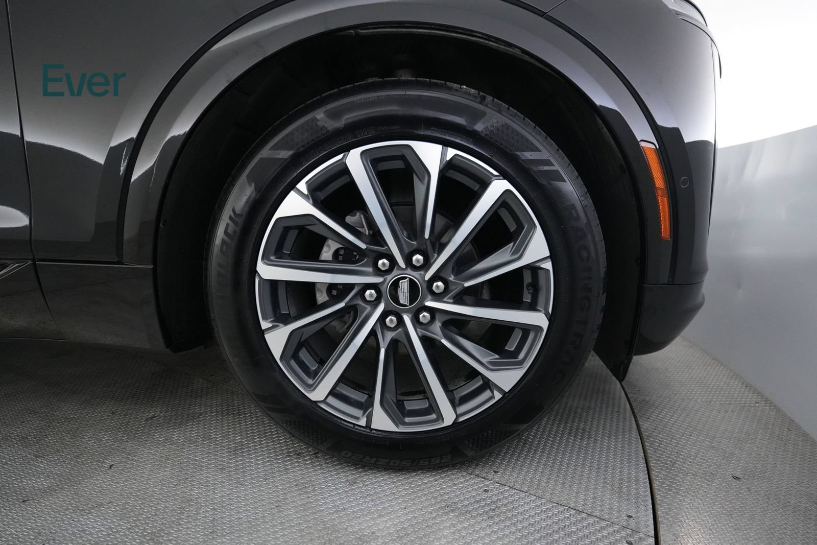 Used 2024 Cadillac Lyriq Sport AWD/4WD image 20