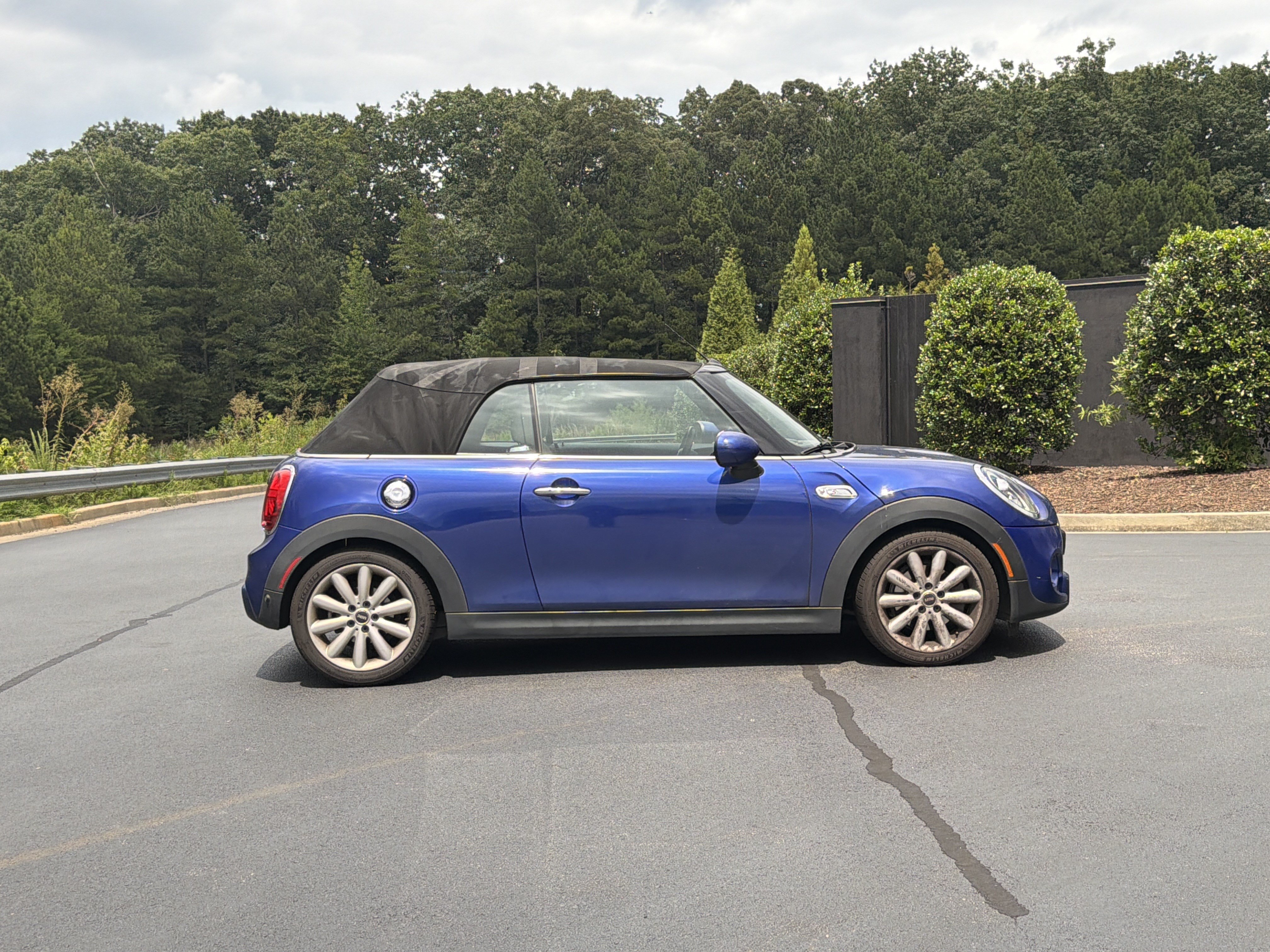 Used 2019 MINI Cooper S FWD image 5