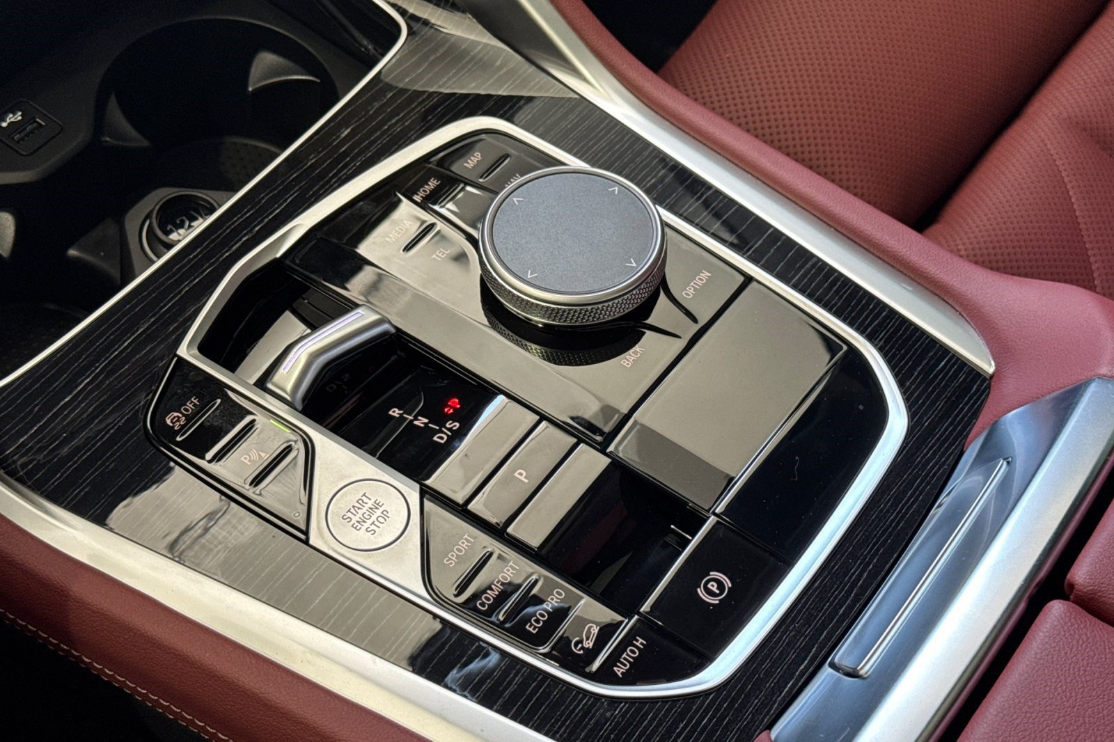 New 2027 BMW X6 xDrive40i AWD/4WD image 17