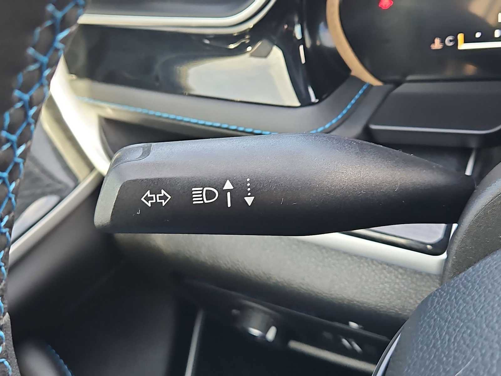 Used 2024 Jeep Grand Cherokee Trailhawk w/ Advanced Protech Group II image 28