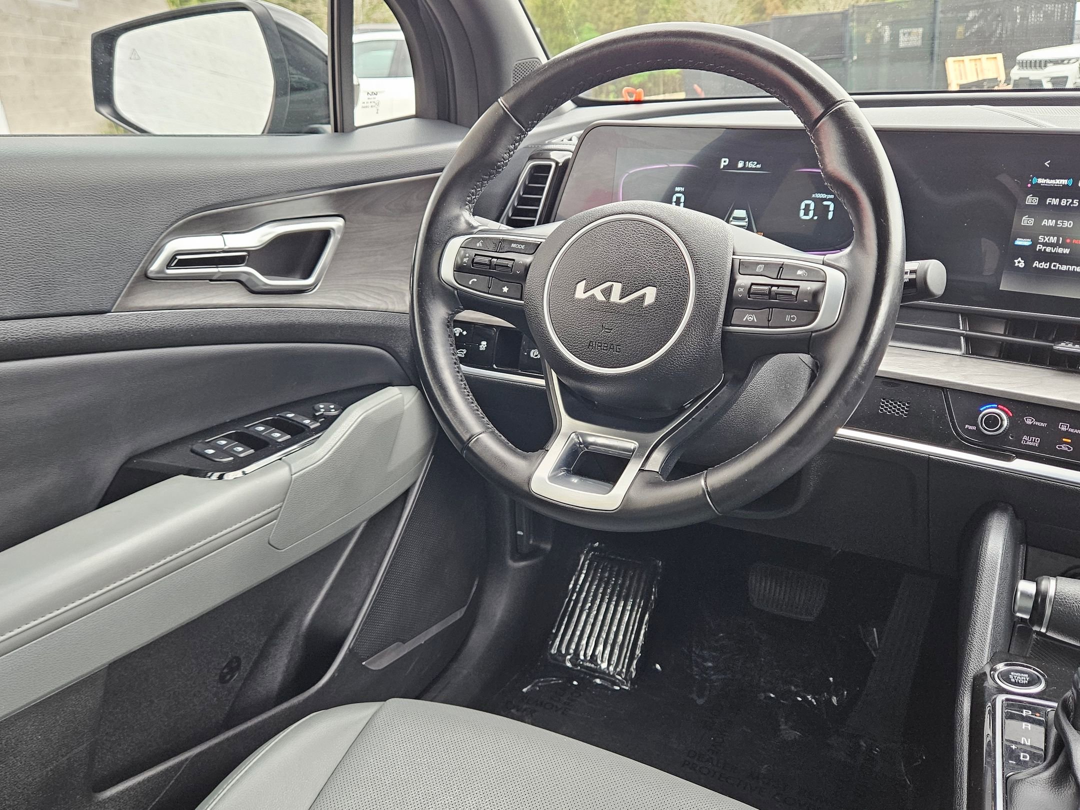 Used 2023 Kia Sportage X-Line w/ X-Line Premium Package AWD/4WD image 9