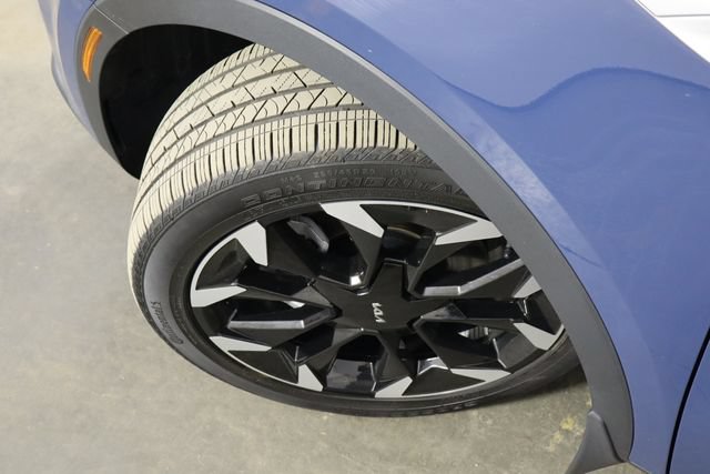 Certified 2025 Kia Sorento EX FWD image 40