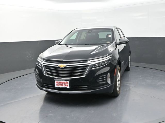 Used 2024 Chevrolet Equinox LT image 2