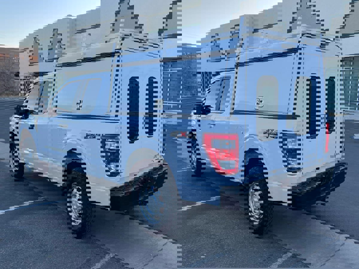 Used 2022 Ford F150 XL w/ Trailer Tow Package image 5