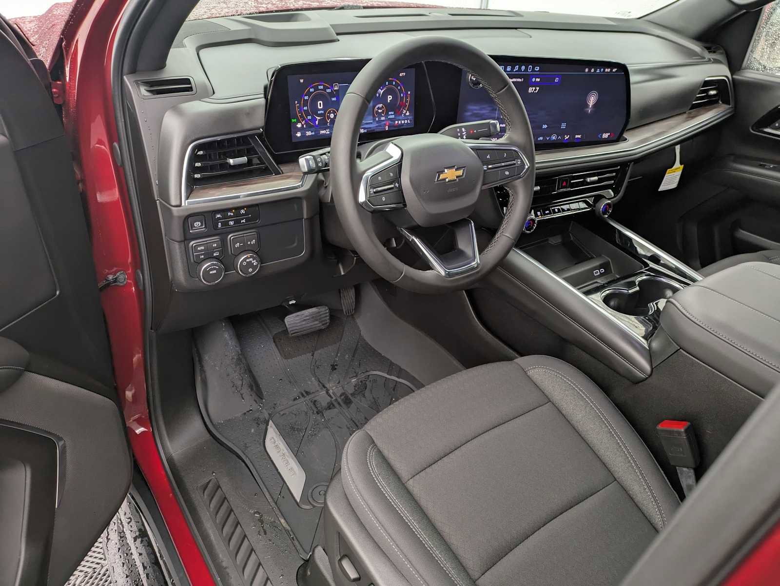 New 2025 Chevrolet Tahoe LS image 2
