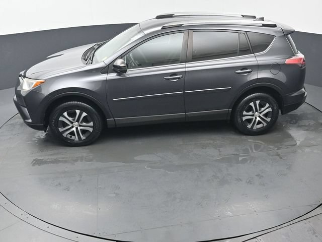 Used 2018 Toyota RAV4 LE w/ All Weather Liner Package AWD/4WD image 34