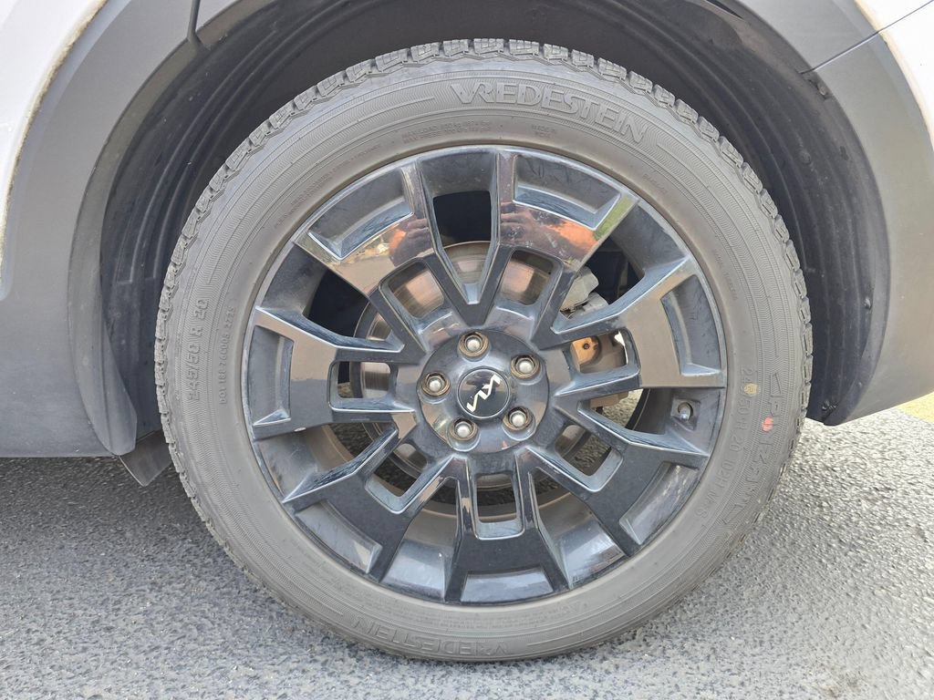 Used 2022 Kia Telluride EX w/ EX Premium Package AWD/4WD image 6