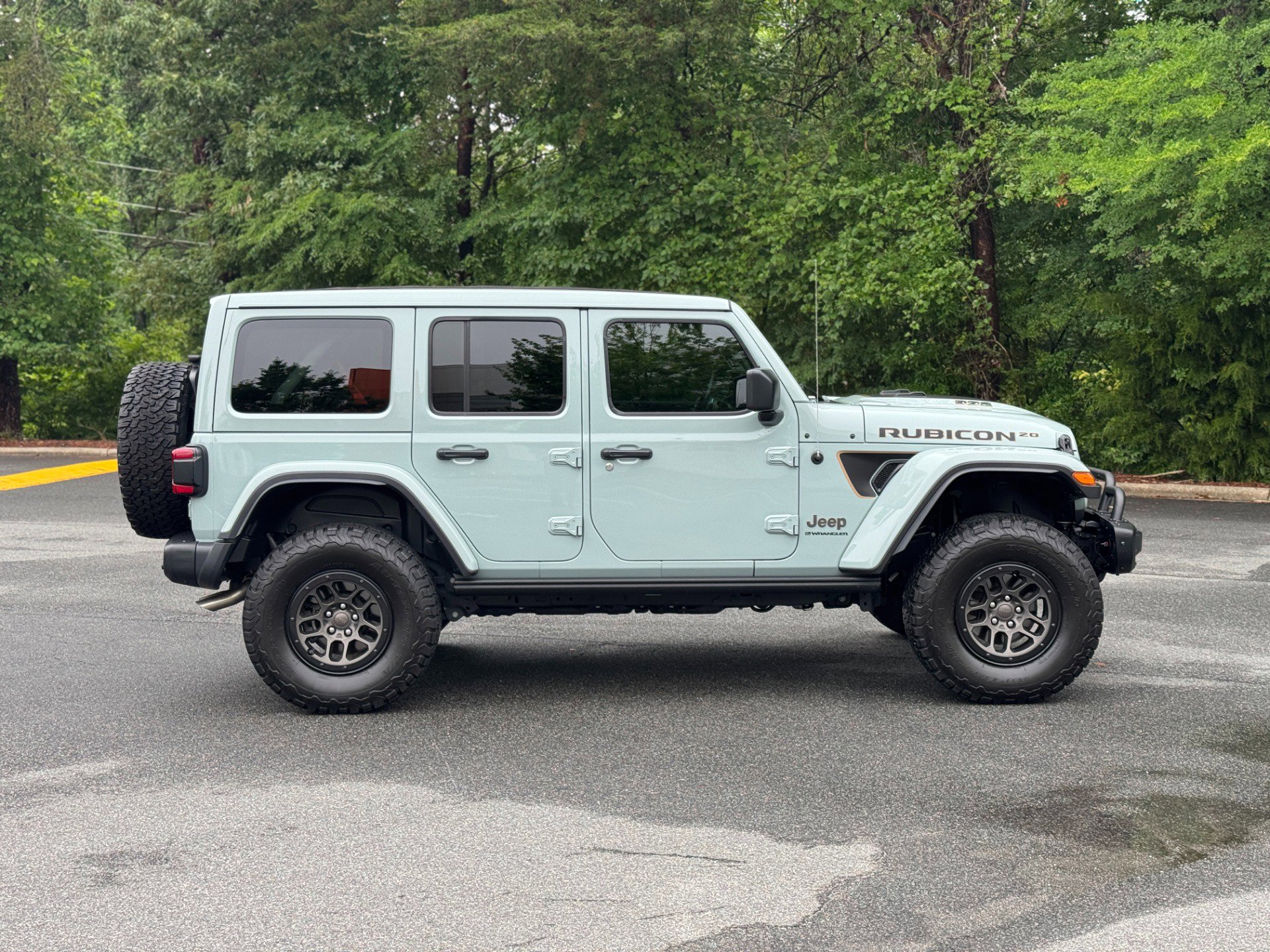 Used 2023 Jeep Wrangler Unlimited Rubicon 392 AWD/4WD image 14