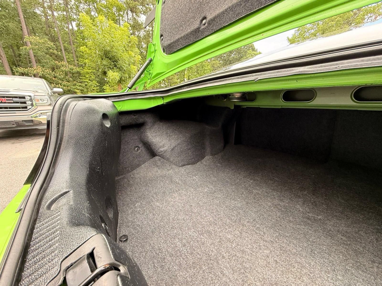 Used 2013 Ford Mustang Coupe RWD image 11