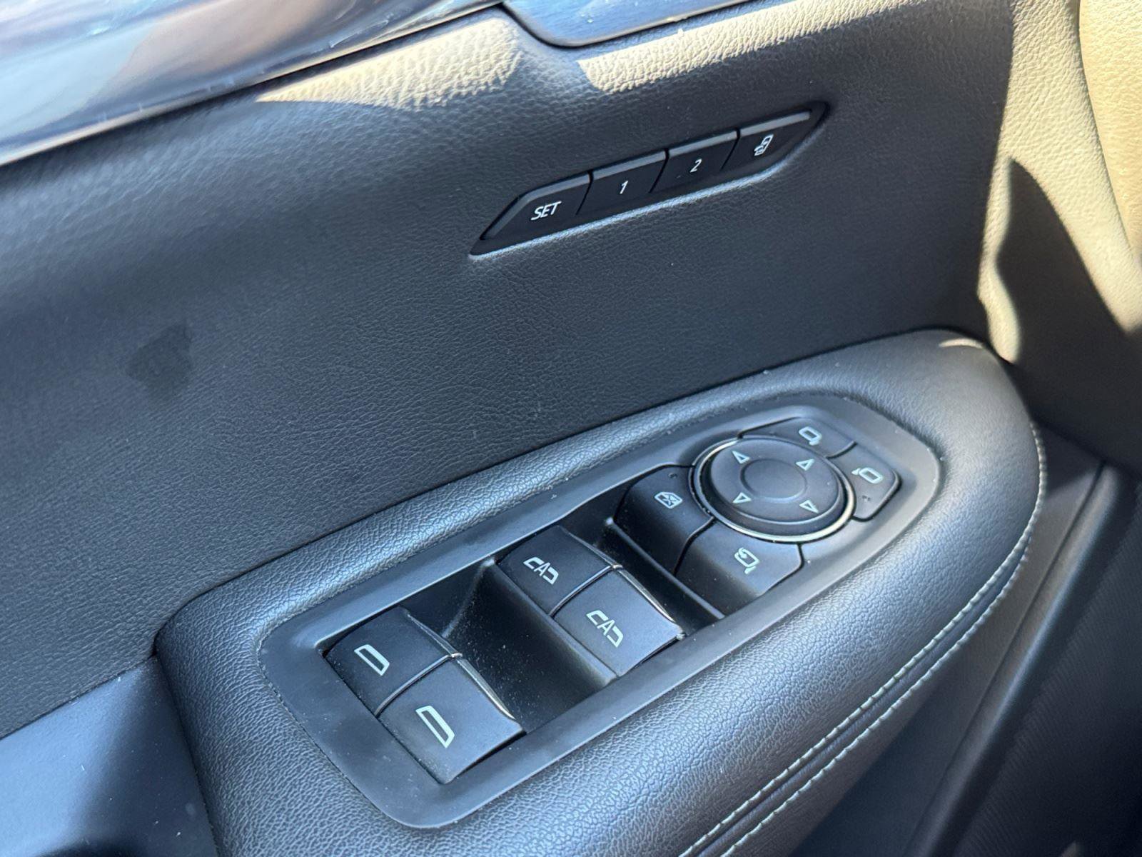 Certified 2022 Cadillac XT6 Premium Luxury w/ Technology Package image 12