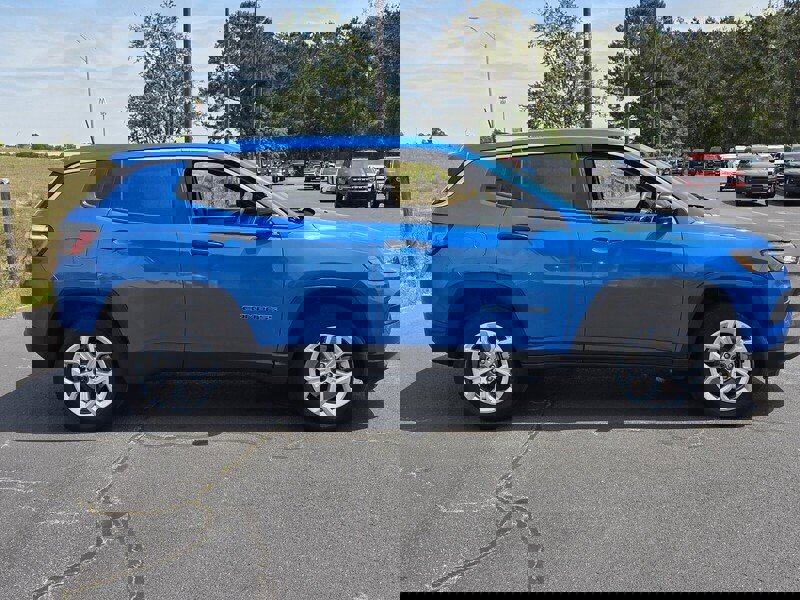 Used 2025 Jeep Compass Sport image 13