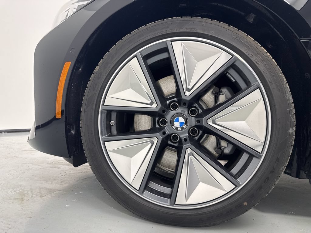 New 2026 BMW i4 xDrive40i w/ Premium Package AWD/4WD image 10